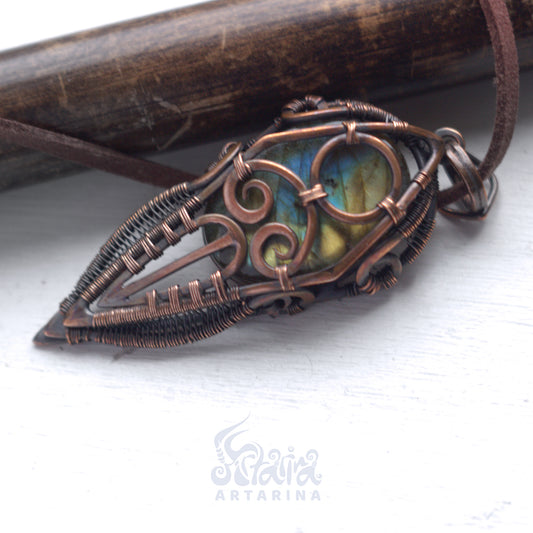 Dune burning man necklace. Steampunk jewelry