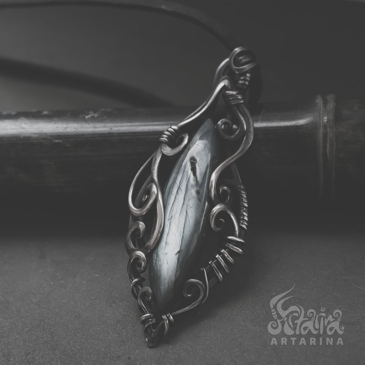 Even magical labradorite necklace