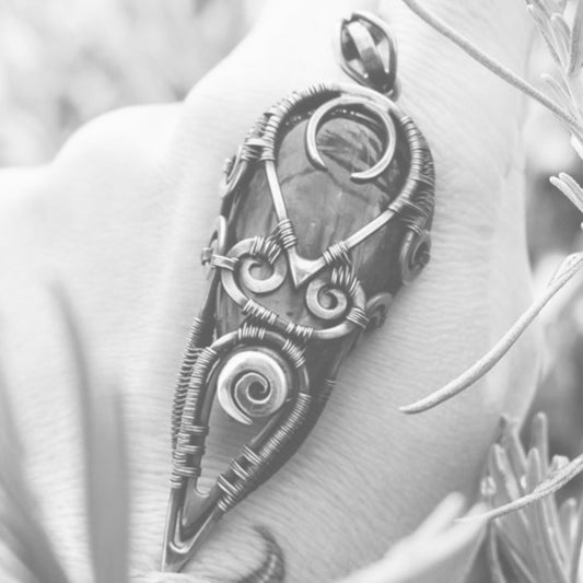 Arcturian sacred geometry magical pendants and amulets, ancient aliens necklace