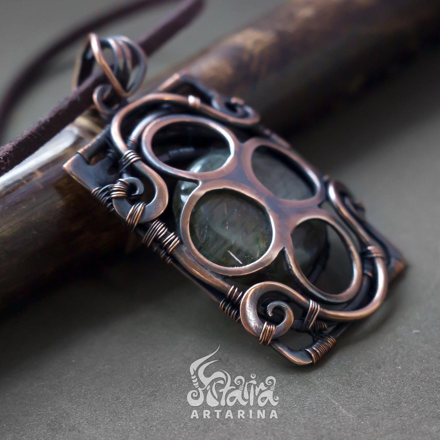 Restangle wirework copper antiqued vintage steampunk necklace pic 1