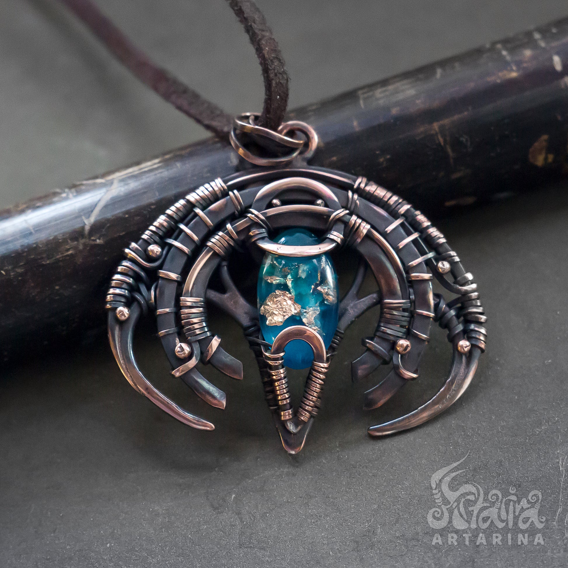 Ancient aliens forgotten ruins mysterious pendant 5th element necklace mondoshawan leviathan cross leviathan axe alternate history mysterious necklace elementals ufo necklace annunaki sumerian