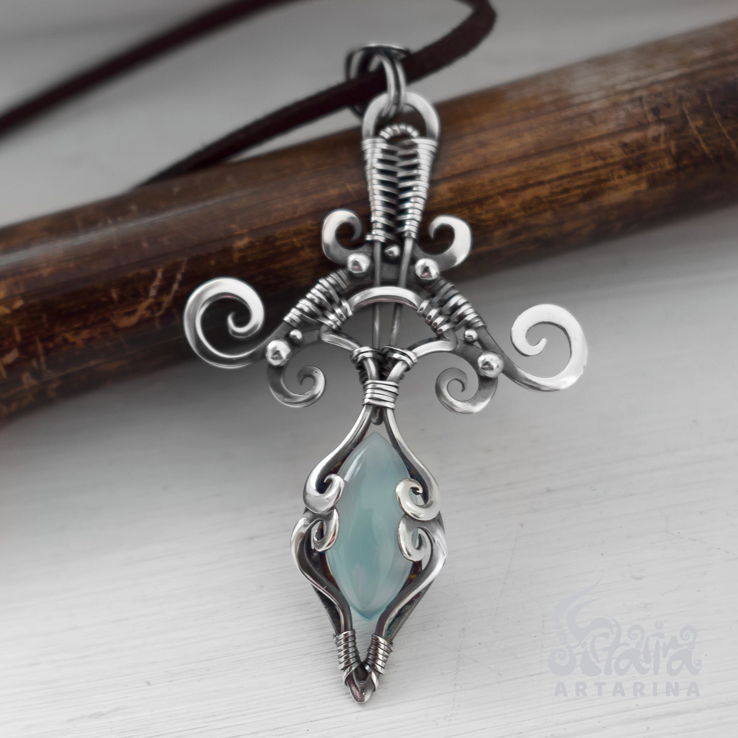 Fantasy elven silver necklace with blue chalcedony gemstone pic 4