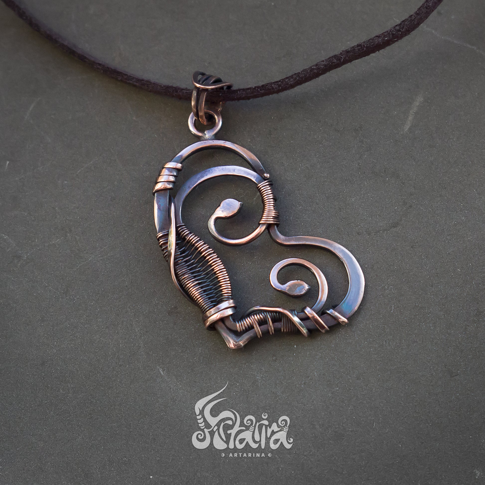 Simple wire wrap heart pendant | Unique rustic copper jewelry