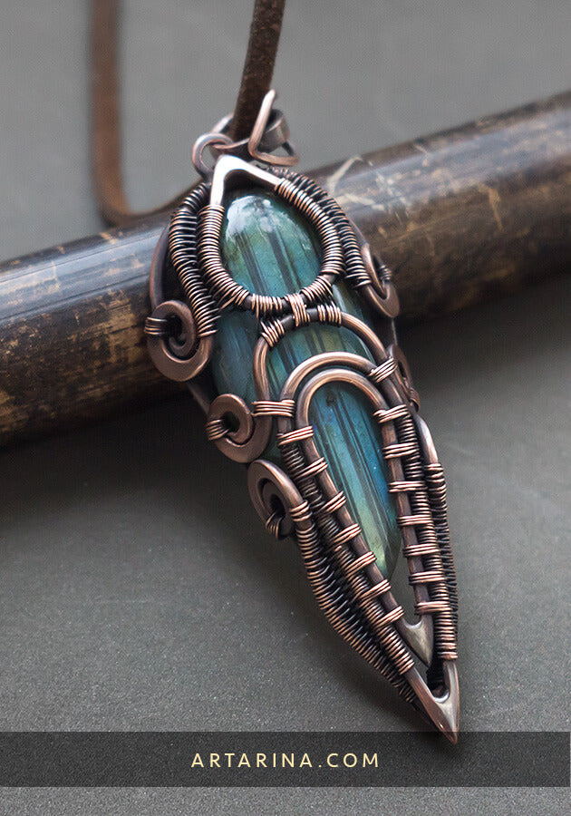 Spiritual necklace video