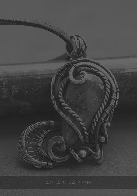 Wire wrapped heart pendant with blue labradorite
