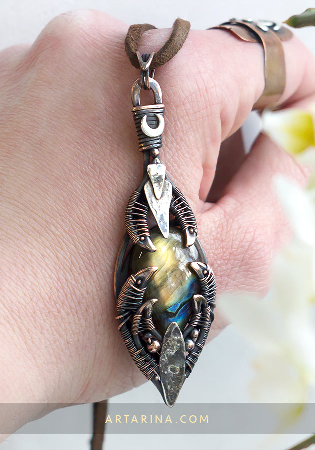 WIre wrapped gemstone necklace