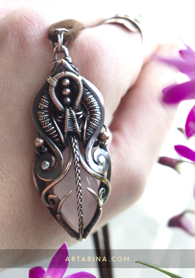 Heady wirewrapped pendant