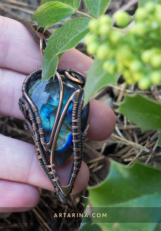 Heay wirewrap necklace