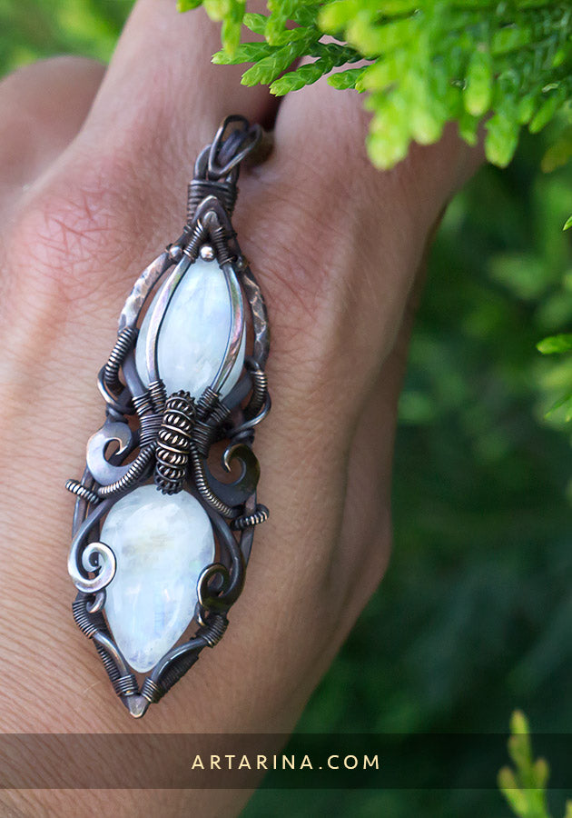 wirewrapped moonstones pendent