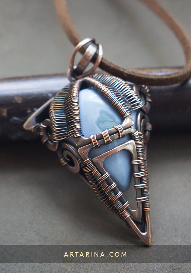 COpper pendant with opal