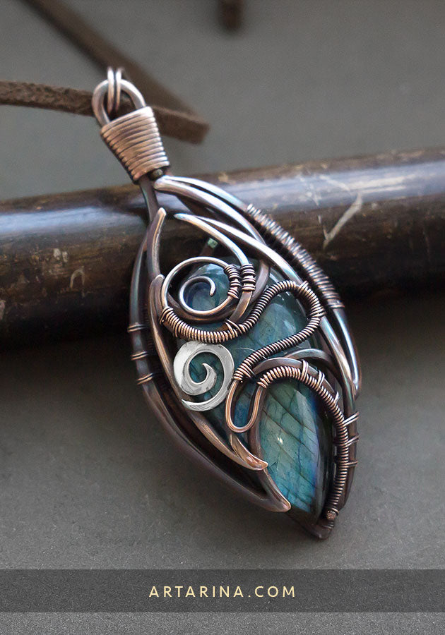 Welsh dragon necklace pendant. Dragon heart crystal stone pendant