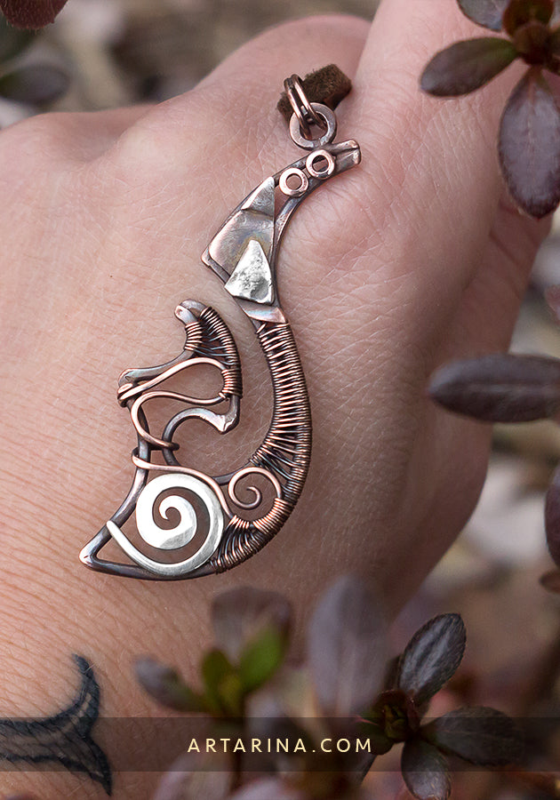 Hei matau wire wrapped pendant