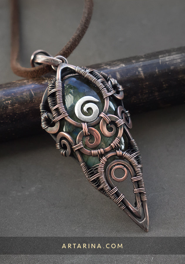 Green labradorite wire wrap necklace pendant