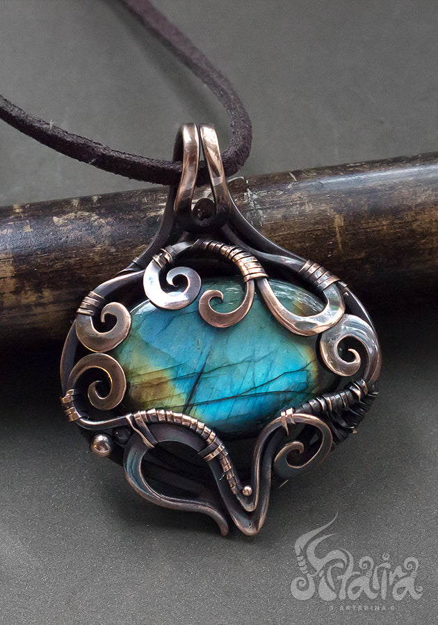 Copper wire wrapped pendant with labradorite Wire wrap pendent. Protection amulet. Wire wrapped blue stone necklace Energy spiritual protection gift unique copper designer ooak jewelry by artarina