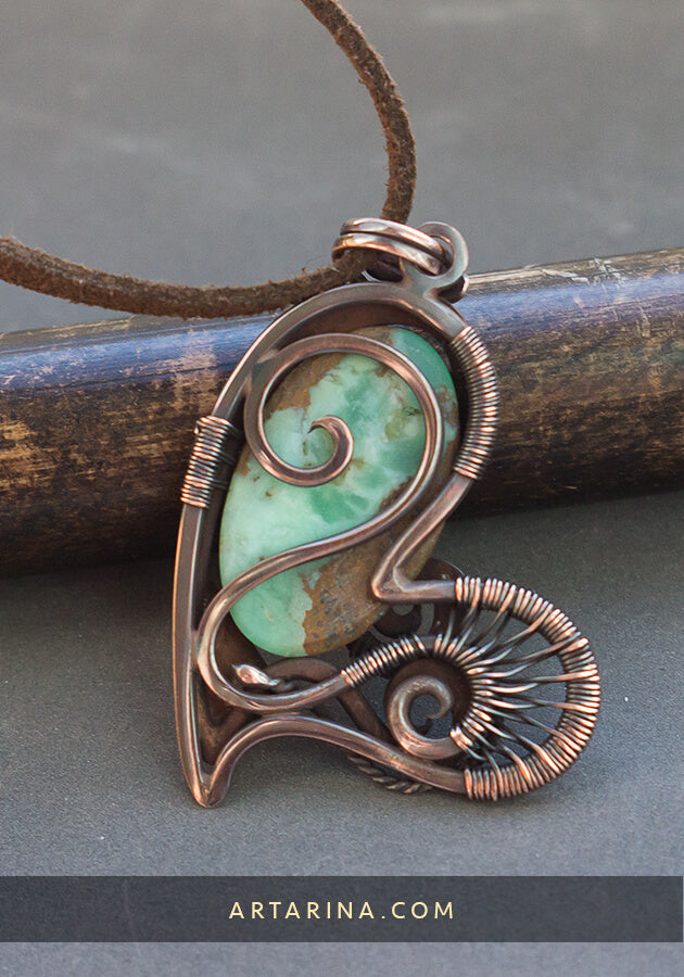 Back side of green chrysoprase pendant necklace