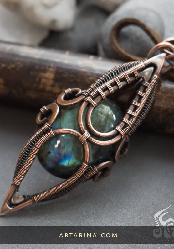 roleplay unique necklace