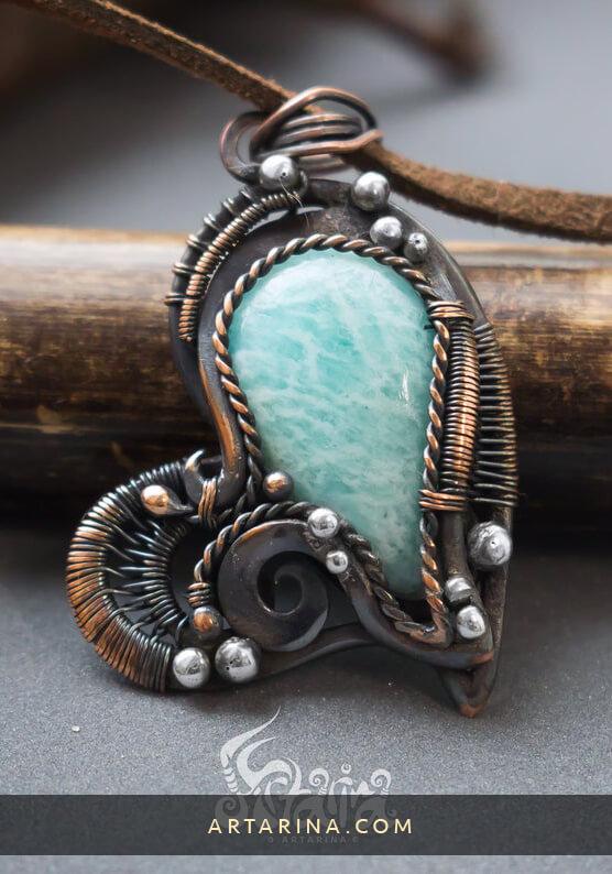 Witch s heart necklace. Moon witch necklace wiccan goddess jewelry