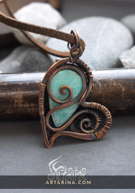 Witch s heart necklace. Moon witch necklace wiccan goddess jewelry