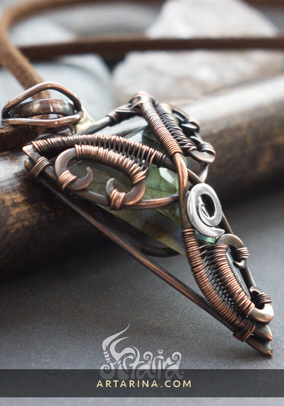 triquetra viking pendant