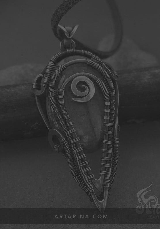 Magically crafted necklace