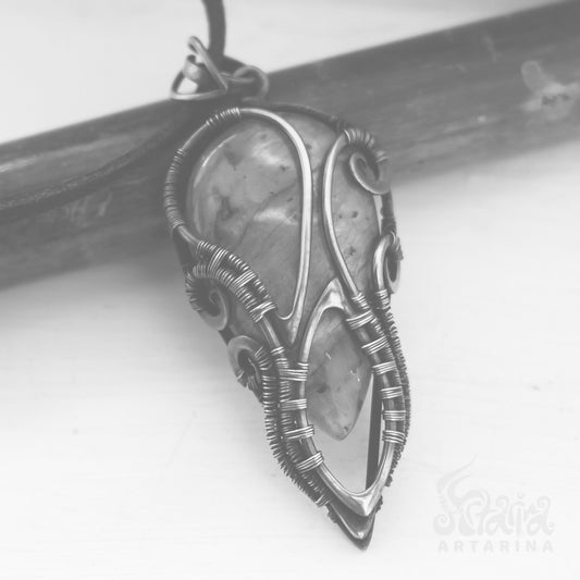 Dungeon master outfit, wizard robe style necklace, dragon pendant for wizard costume, wizard cloak