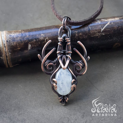 Handmade fairy style druidry wire wrapped necklace with natural moonstone pic 1