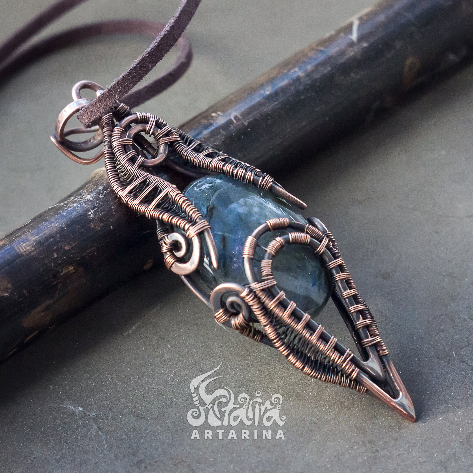 Handmade long  copper wire wrapped necklace with natural labradorite stone pic 5
