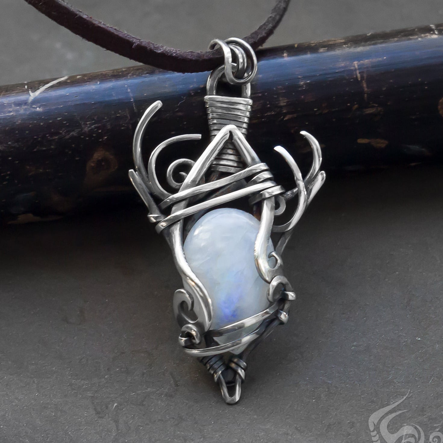 Solid sterling silver wire wrapped necklace with natural moonstone pic 1
