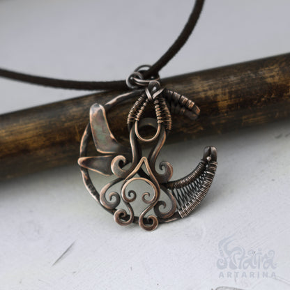 Cthulhu jewelry. Unique moon necklace with octopus symbol