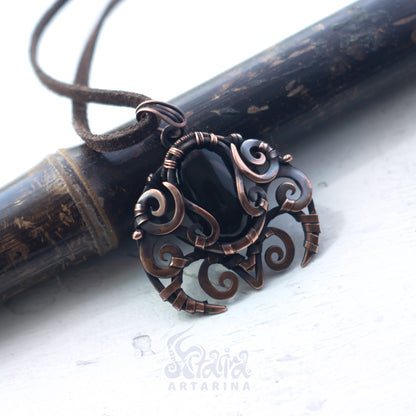 Ancient energy necklace. Shumerian babylon obsidian pendant