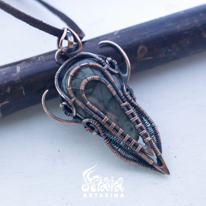 Dune burning man necklace. Steampunk necklace