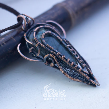 Dune burning man necklace. Steampunk necklace