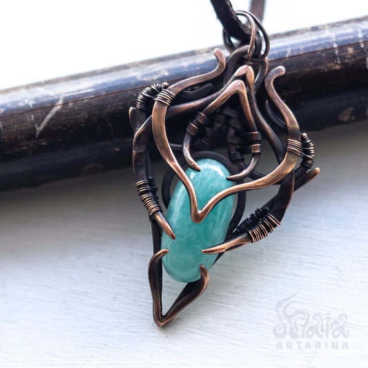 Fantasy outfit, dragon pendant, wizard cloak necklace