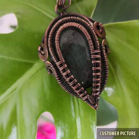 Copper necklace with labradorite