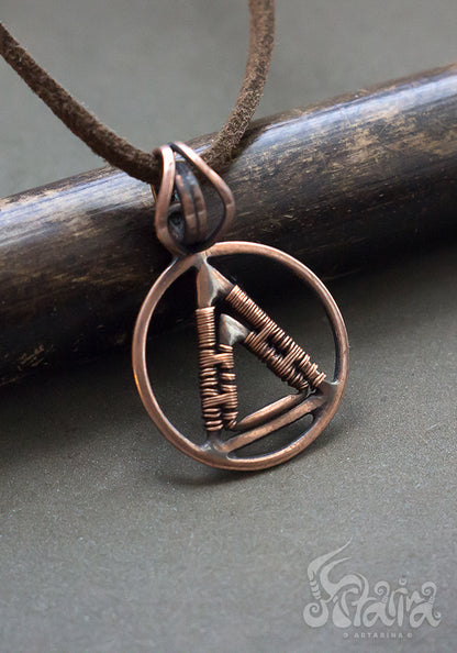 Geometric necklace Simple minimalist wirework raw copper jewelry pendant Triangle and circle necklace by Artarina