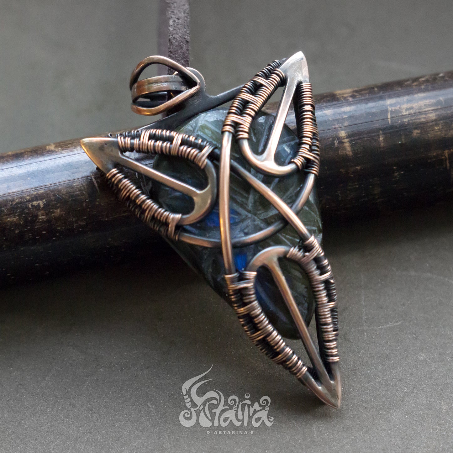 WIre wrapped triquetra pendant. Triangle wire wrap celtic viking symbolic design pendant amulet necklace Scandinavian symbols jewelry by Artarina vikings gods thor odin mens necklace