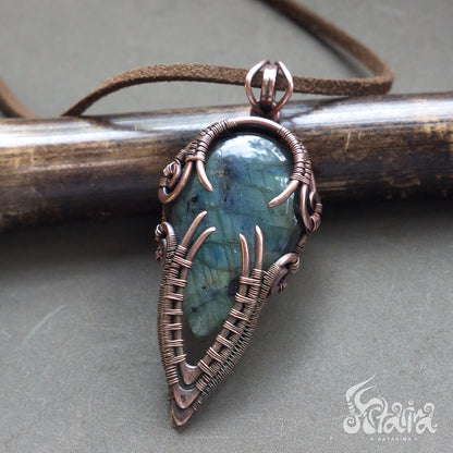 Wire wrapped necklace with stone. Copper wirewrap pendent Natural labradorite stone wirework handcrafted necklace Mens pendant Pagan wirework jewelry necklace handmade handcrafted antiqued copper jewelry piece with multicolored labradorite stone