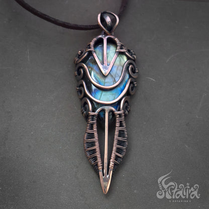 Wiccan crystal jewelry. Wisdom talisman primal earth necklace. Labradorite pendant