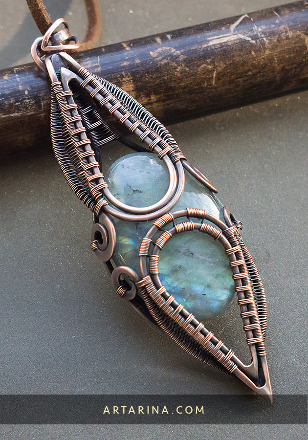 copper necklace with blue labradorite