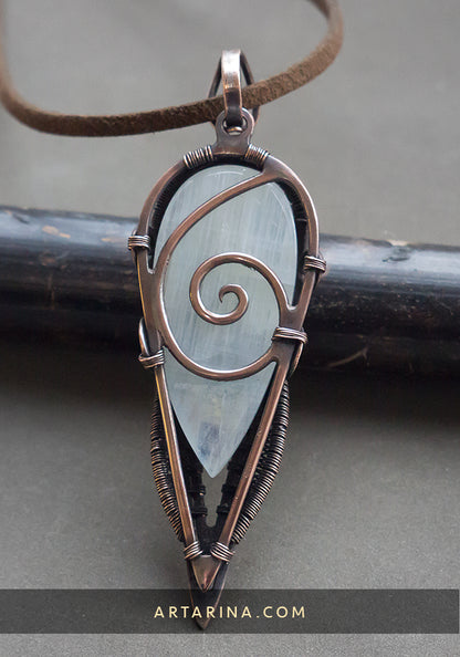 Moonstone crystal dryad necklace