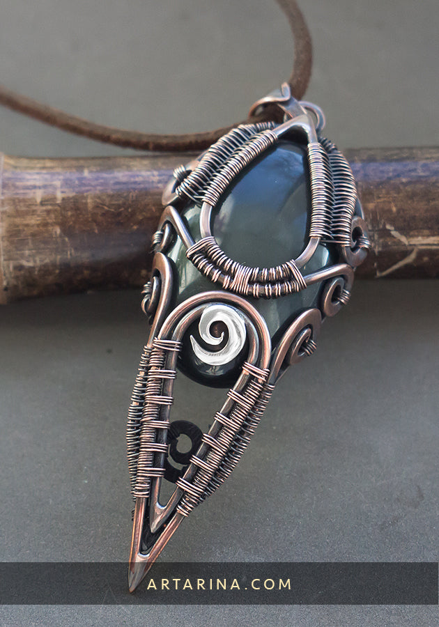 Elegant wire wrapped pendant