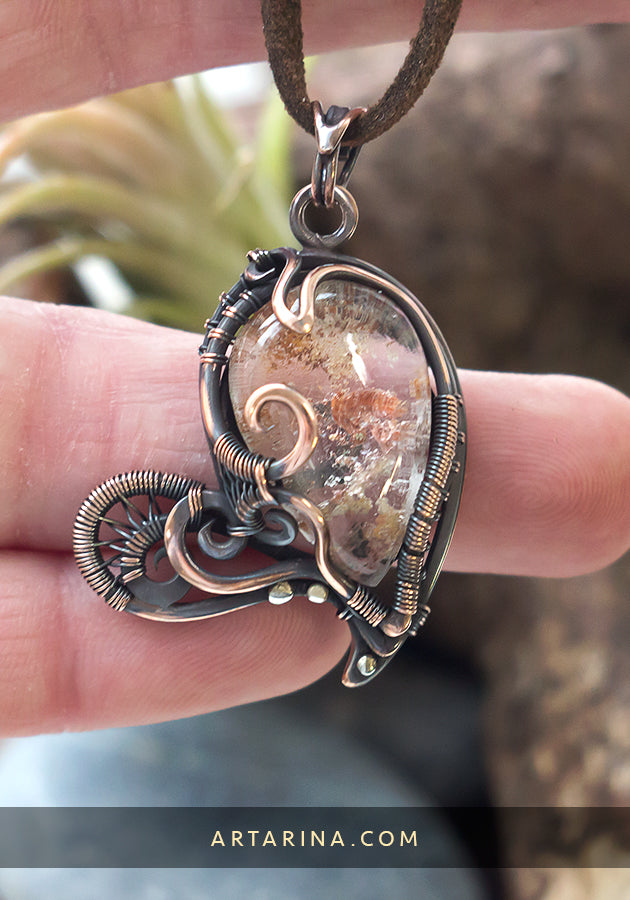 Aquarium quartz heart necklace