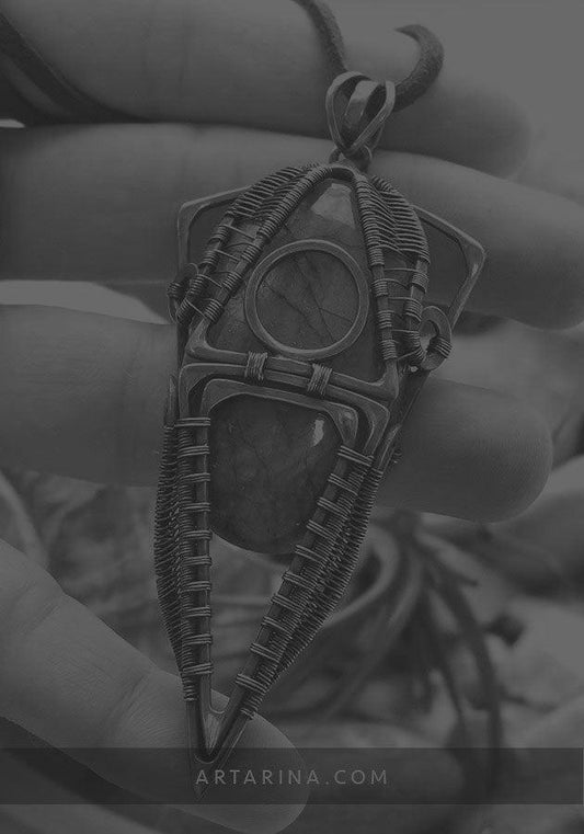 Ornamental sacred geometry labradorite necklace