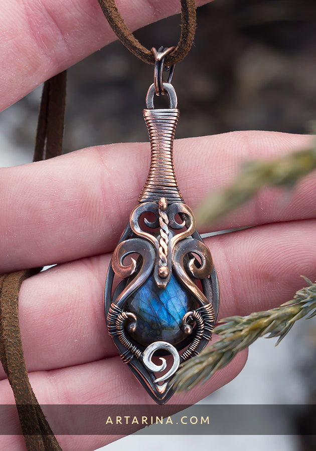Esoteric alchemy flashy blue gemstone necklace