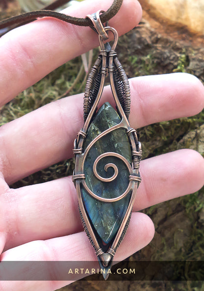 Labradorite long pendant jewelry necklace