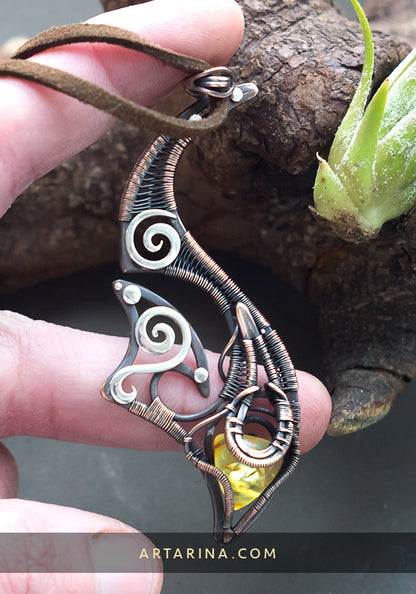 Amber maori hei matau fis hook symbol necklace