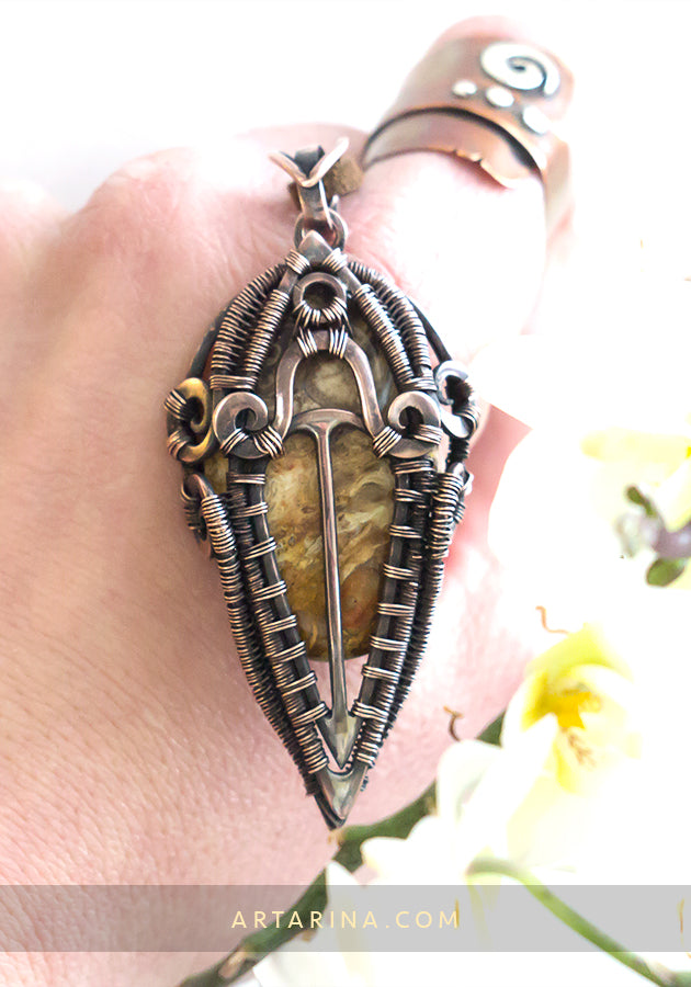 wire wrapped pendant