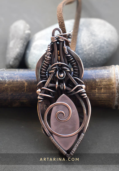 Heady wirewrapped pendant