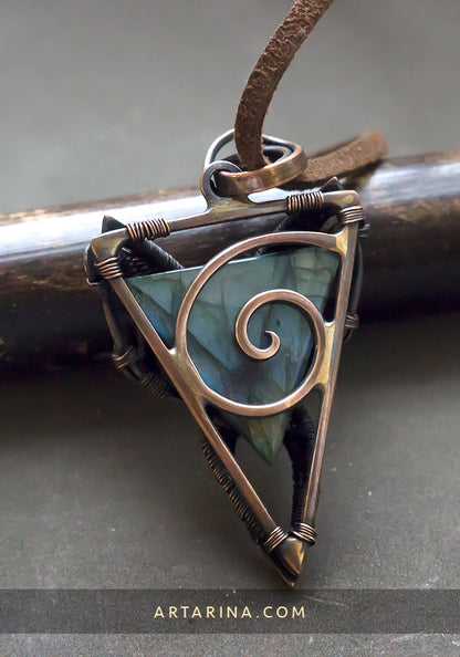 Wire wrapped jewelry