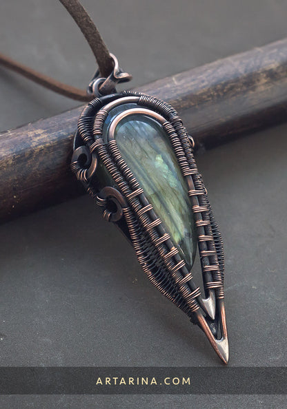 Wire wrap necklace